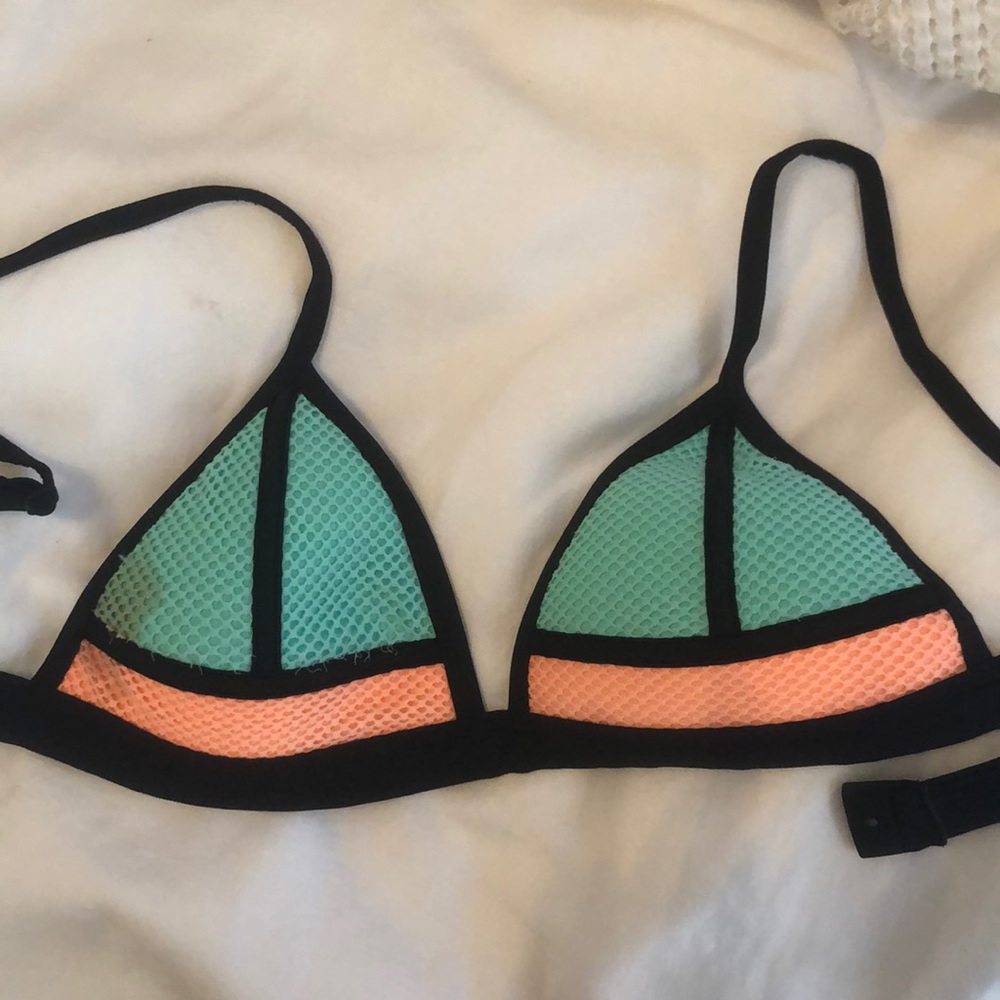 triangl top